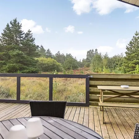 펜션 Tole - 2km From The Sea By Interhome *