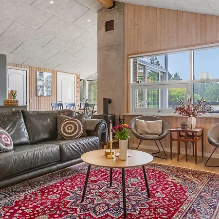 펜션 Tole - 2km From The Sea By Interhome