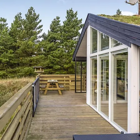 Tole - 2km From The Sea By Interhome 펜션 *